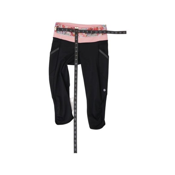 Lululemon Run A Marathon Cropped Legging - Picture 2 of 8